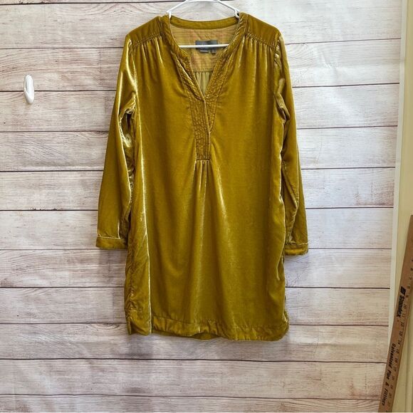 ANTHROPOLOGIE‎ MELODY CRUSHED VELVET DRESS IN GOLD - Picture 4 of 8